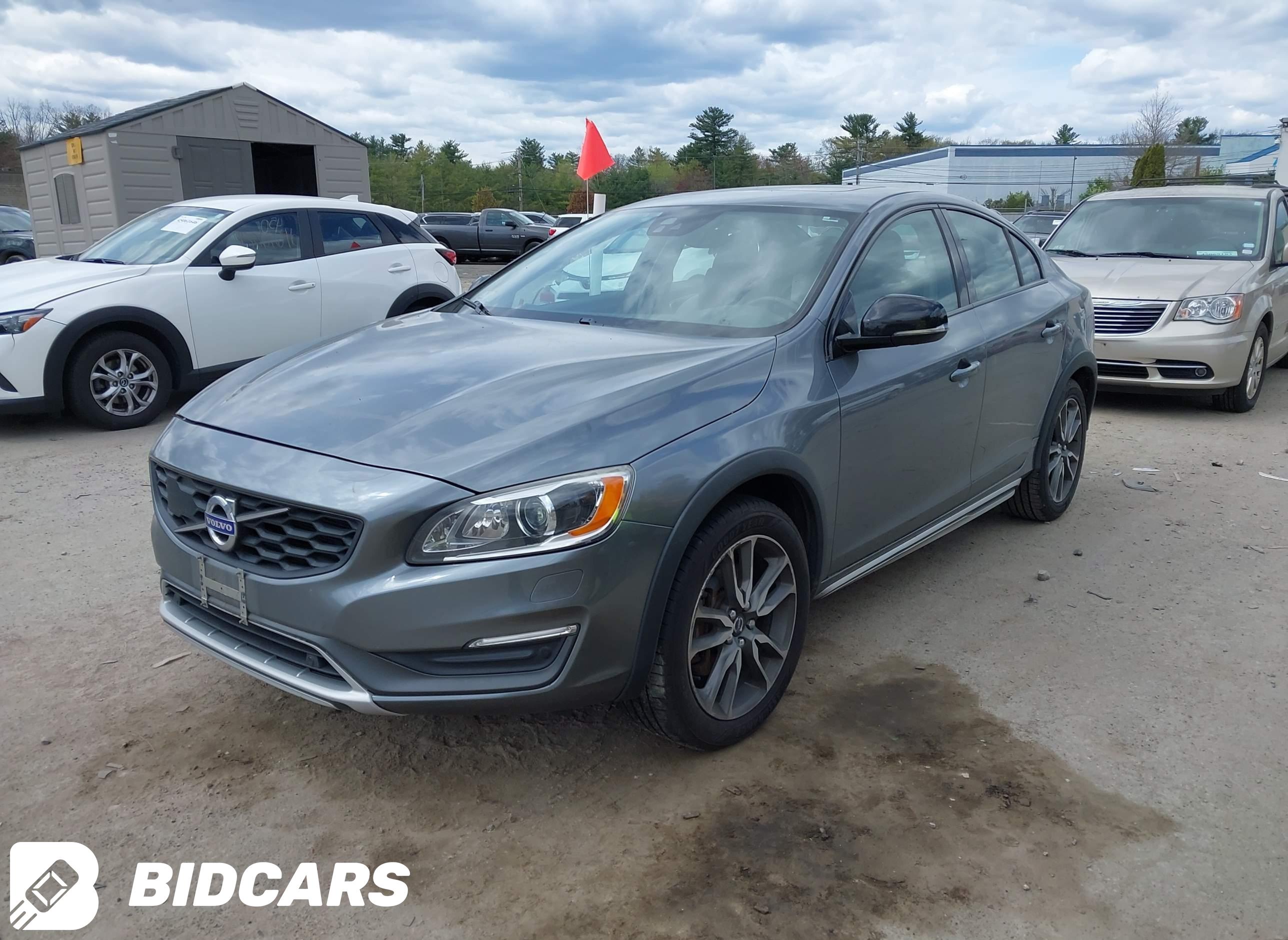 2016 Volvo S60, Cross Country...