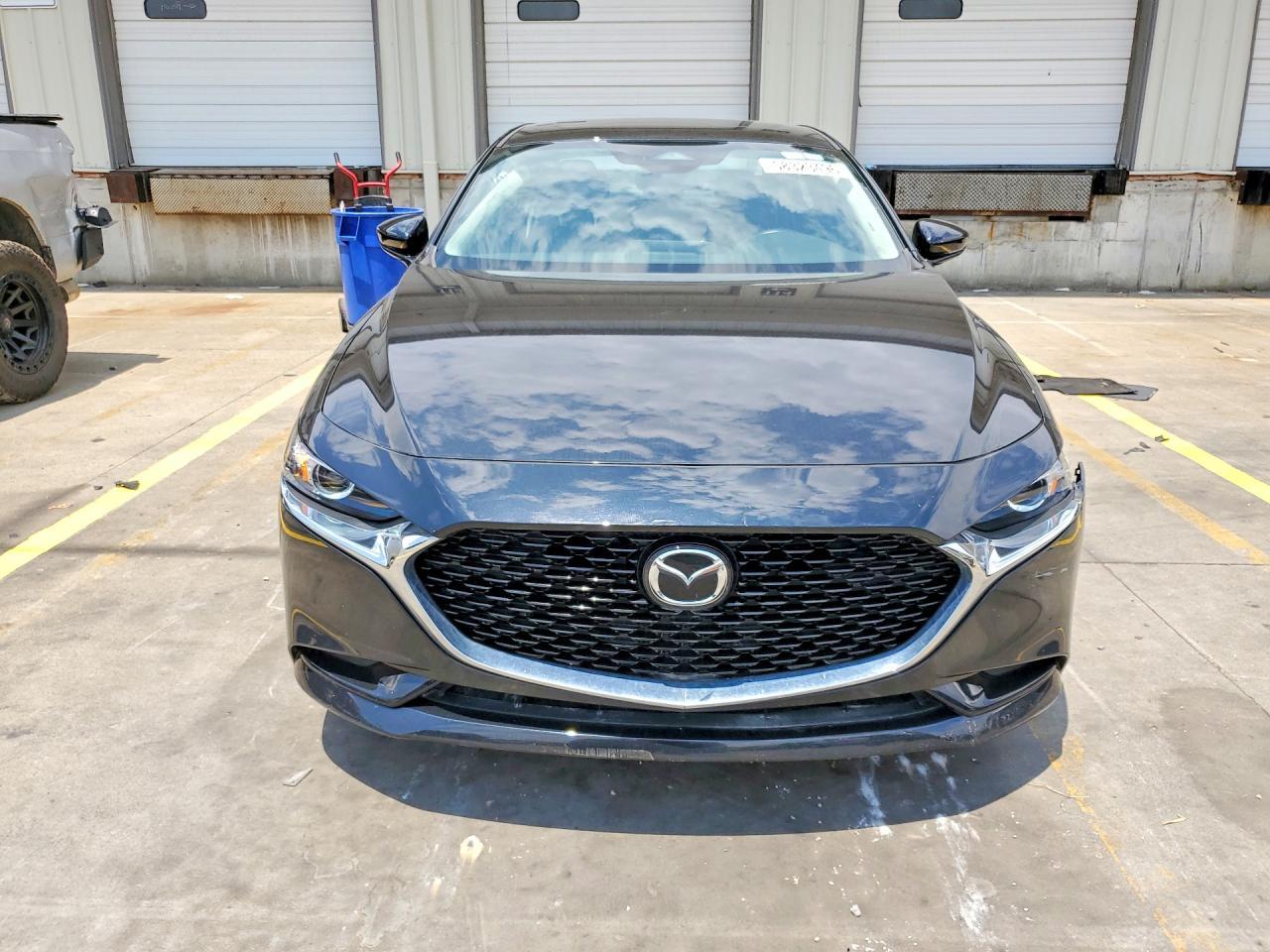2025 Mazda 3, Preferred