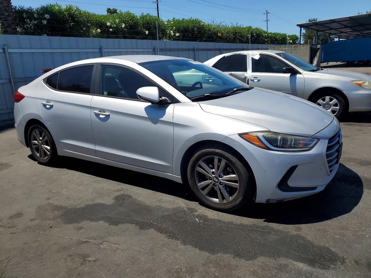 2017 Hyundai Elantra, SE