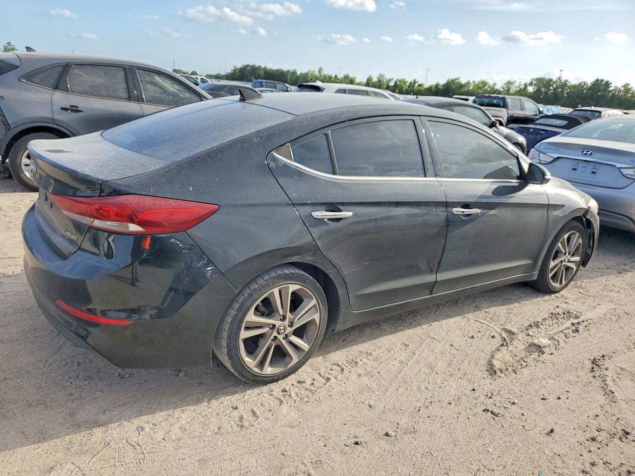 2017 Hyundai Elantra, Limited