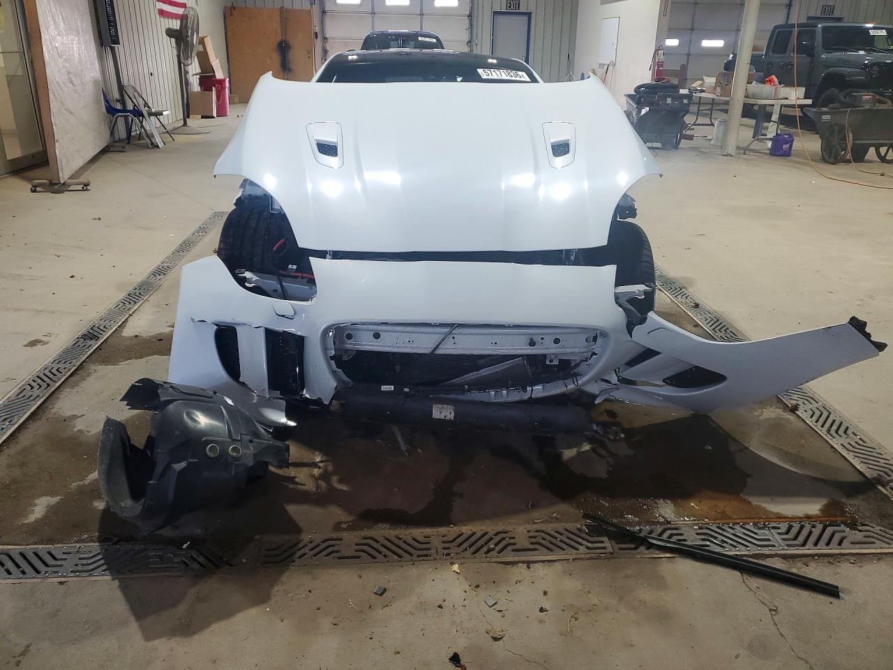 2016 Jaguar F-Type, R