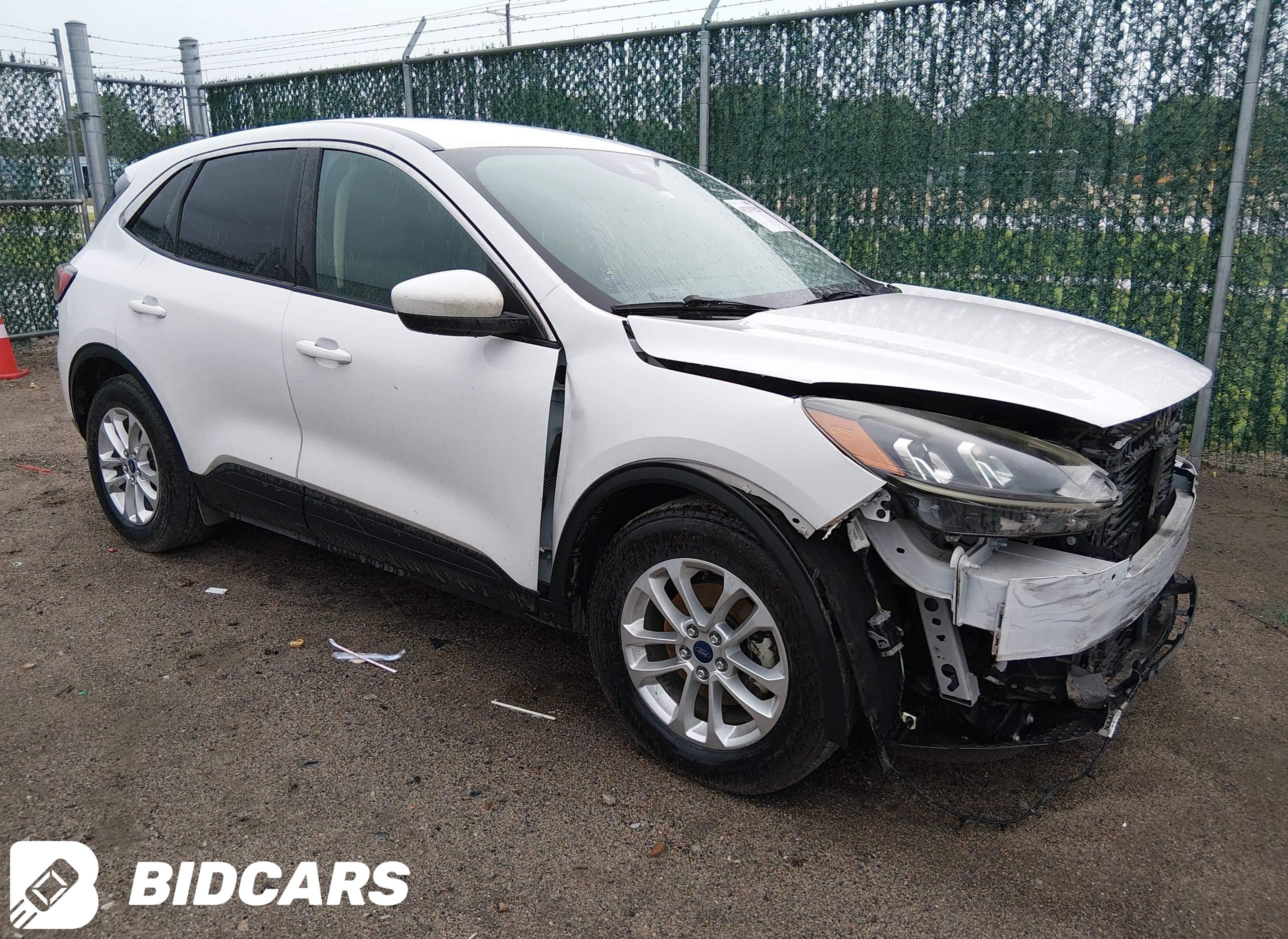 2020 Ford Escape, SE