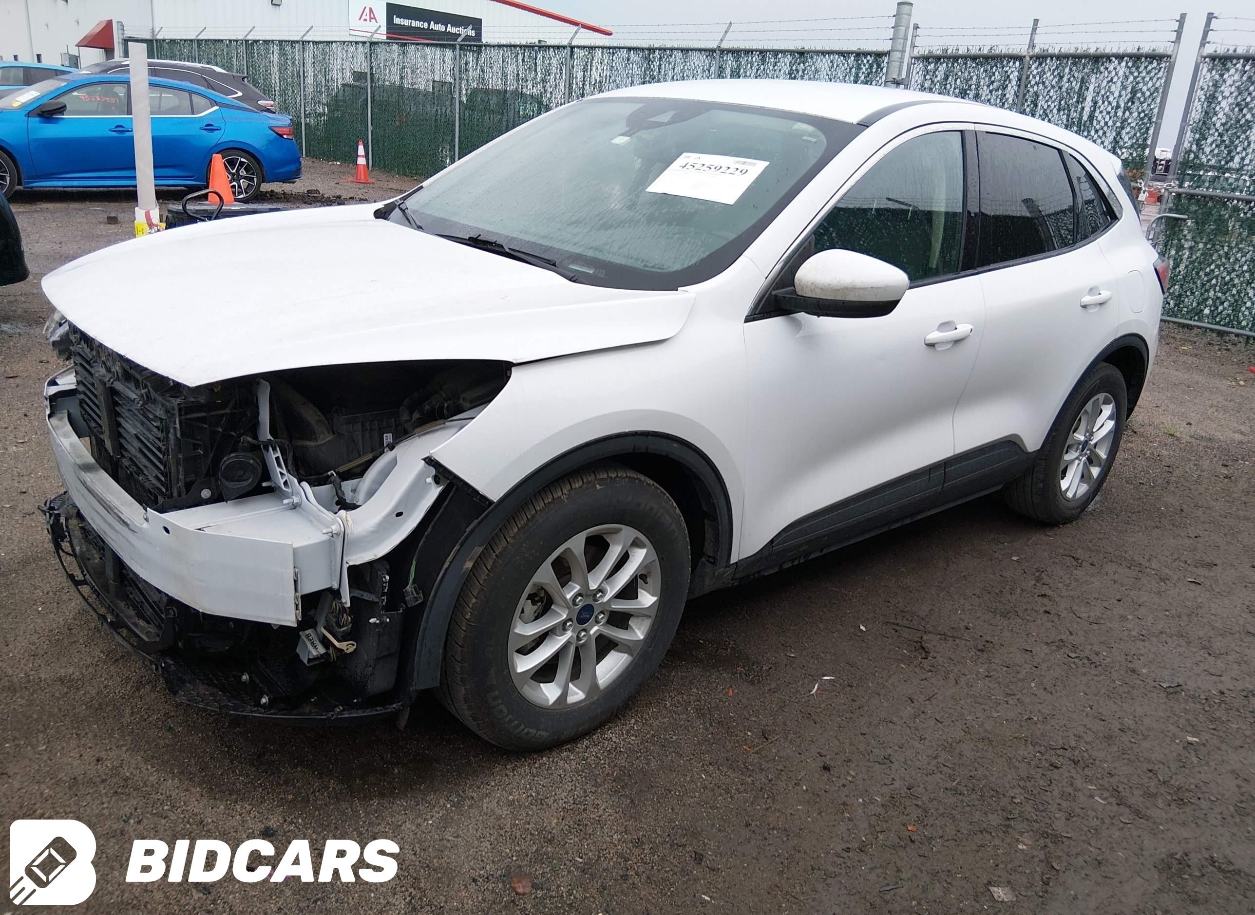 2020 Ford Escape, SE