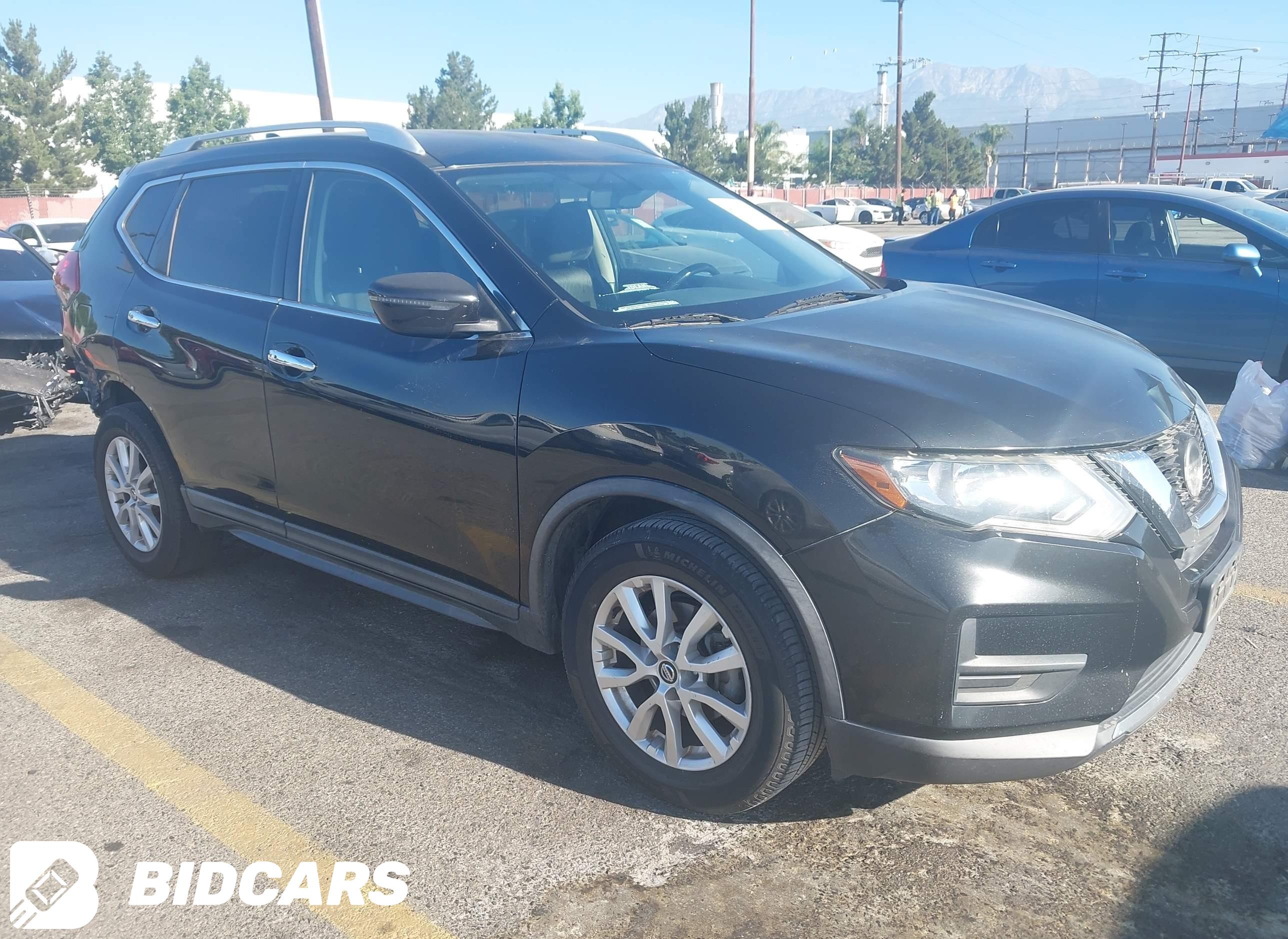 2018 Nissan Rogue, SV
