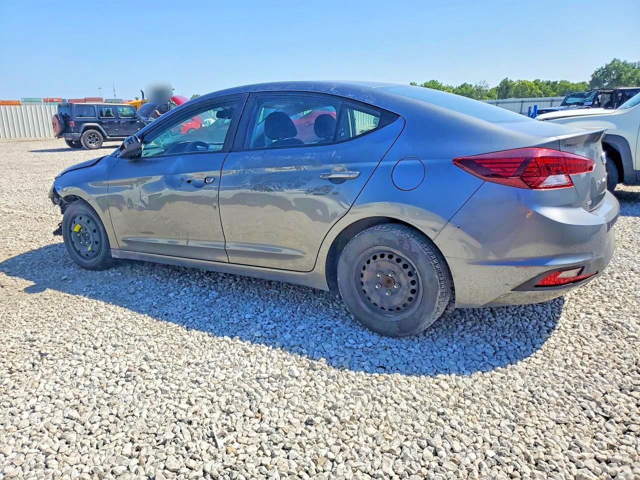 2020 Hyundai Elantra, SE