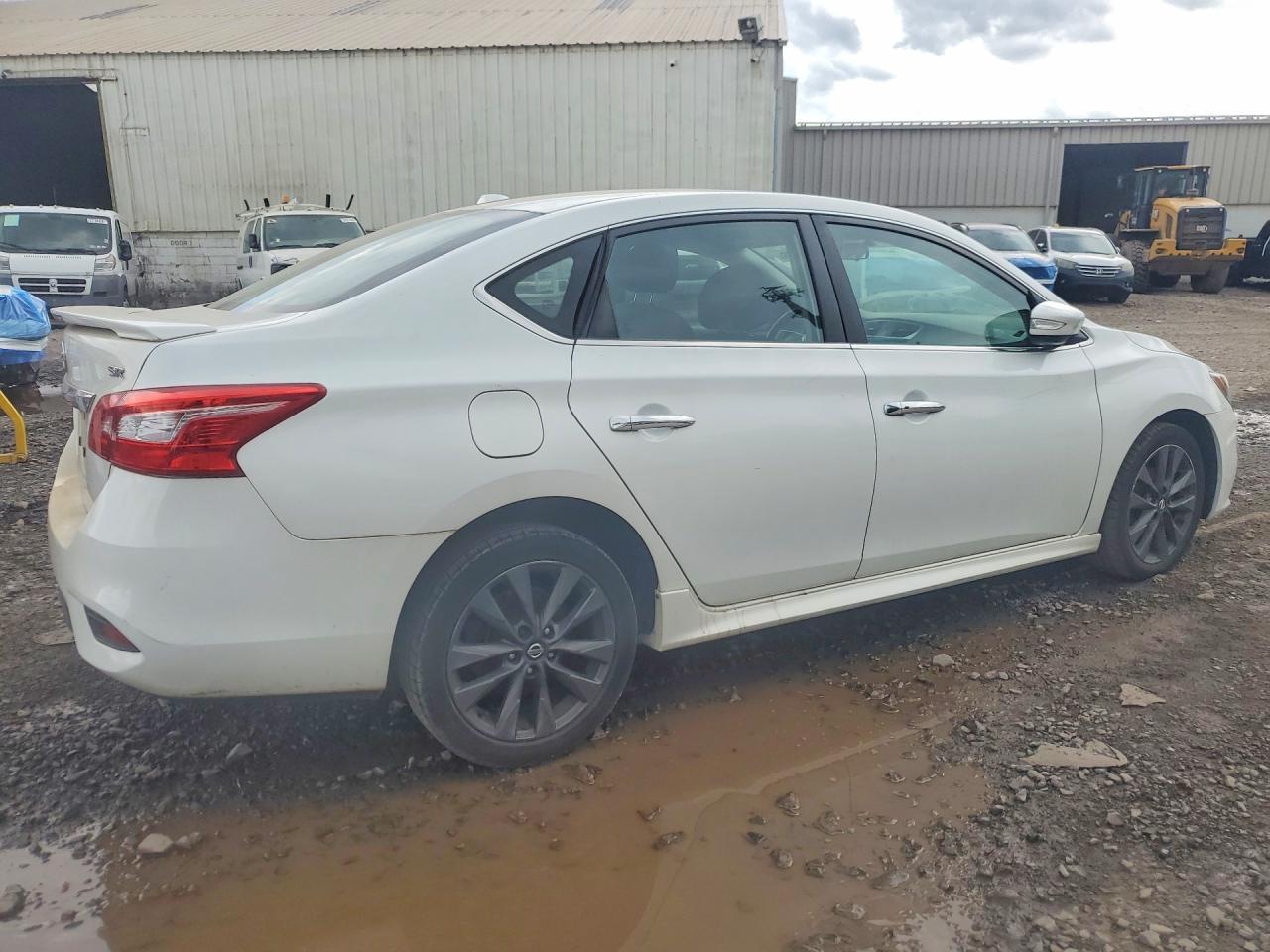 2018 Nissan Sentra, SR
