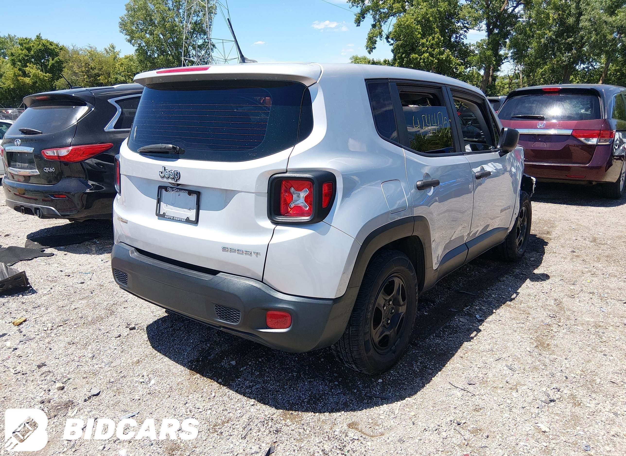 2017 Jeep Renegade, Sport