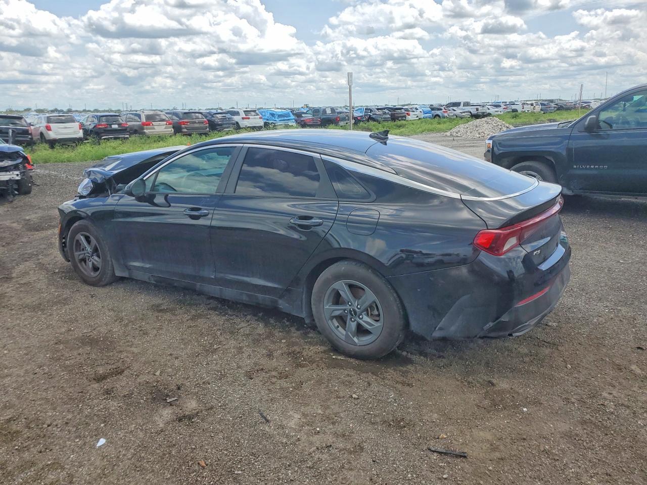 2022 KIA K5, LX