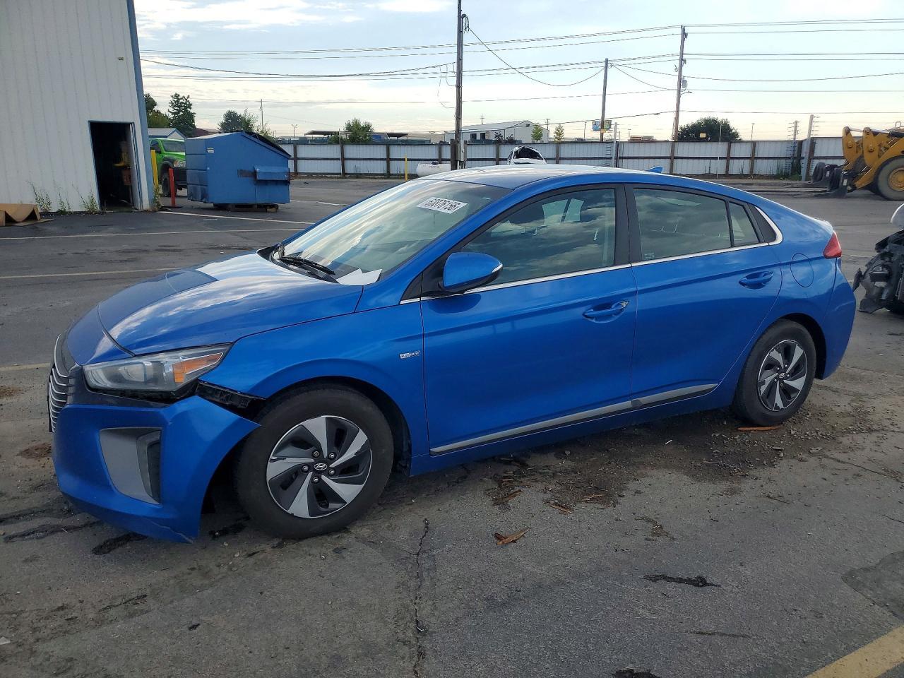 2017 Hyundai Ioniq, Sel