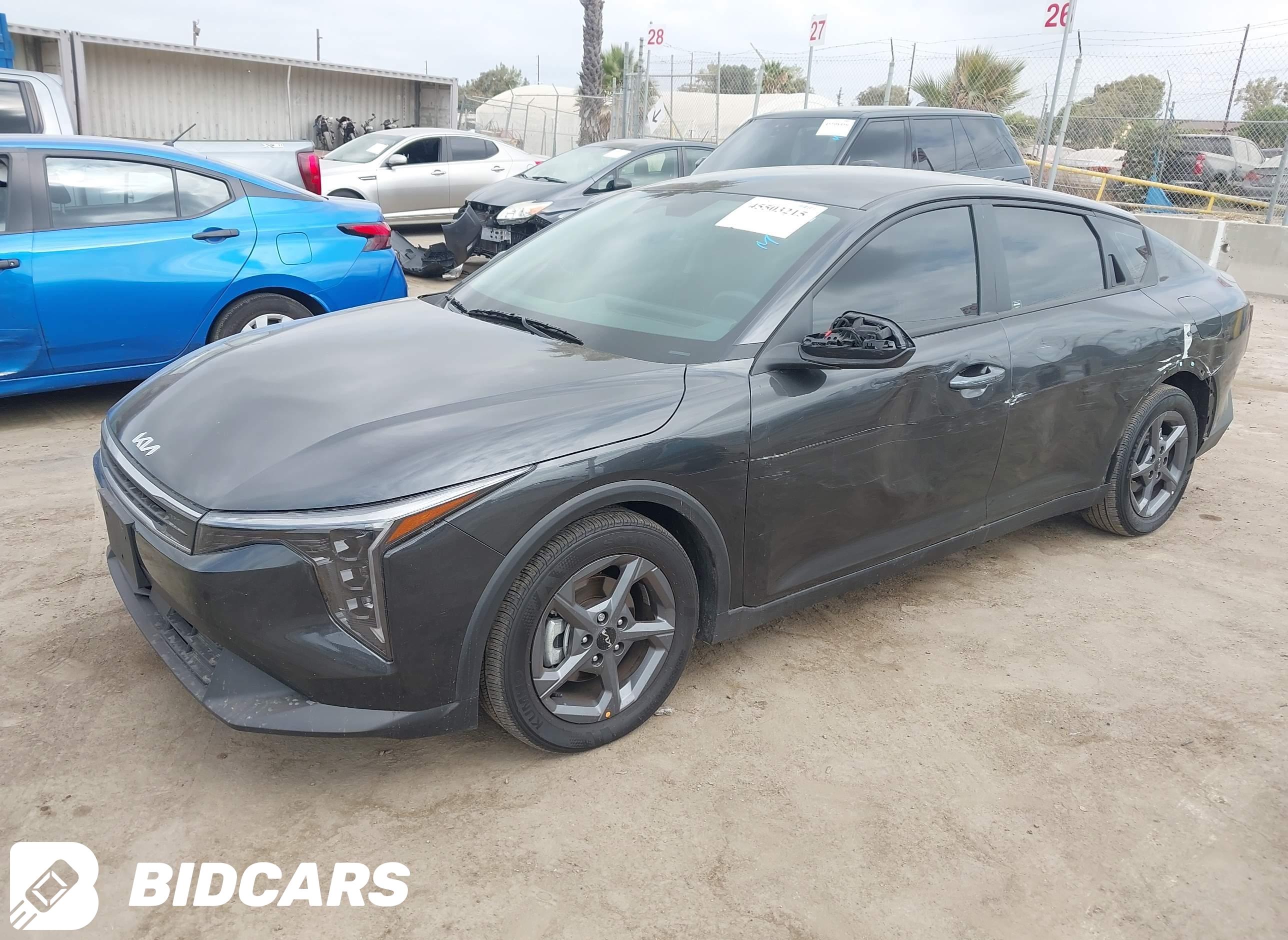 2025 KIA K4, Lxs
