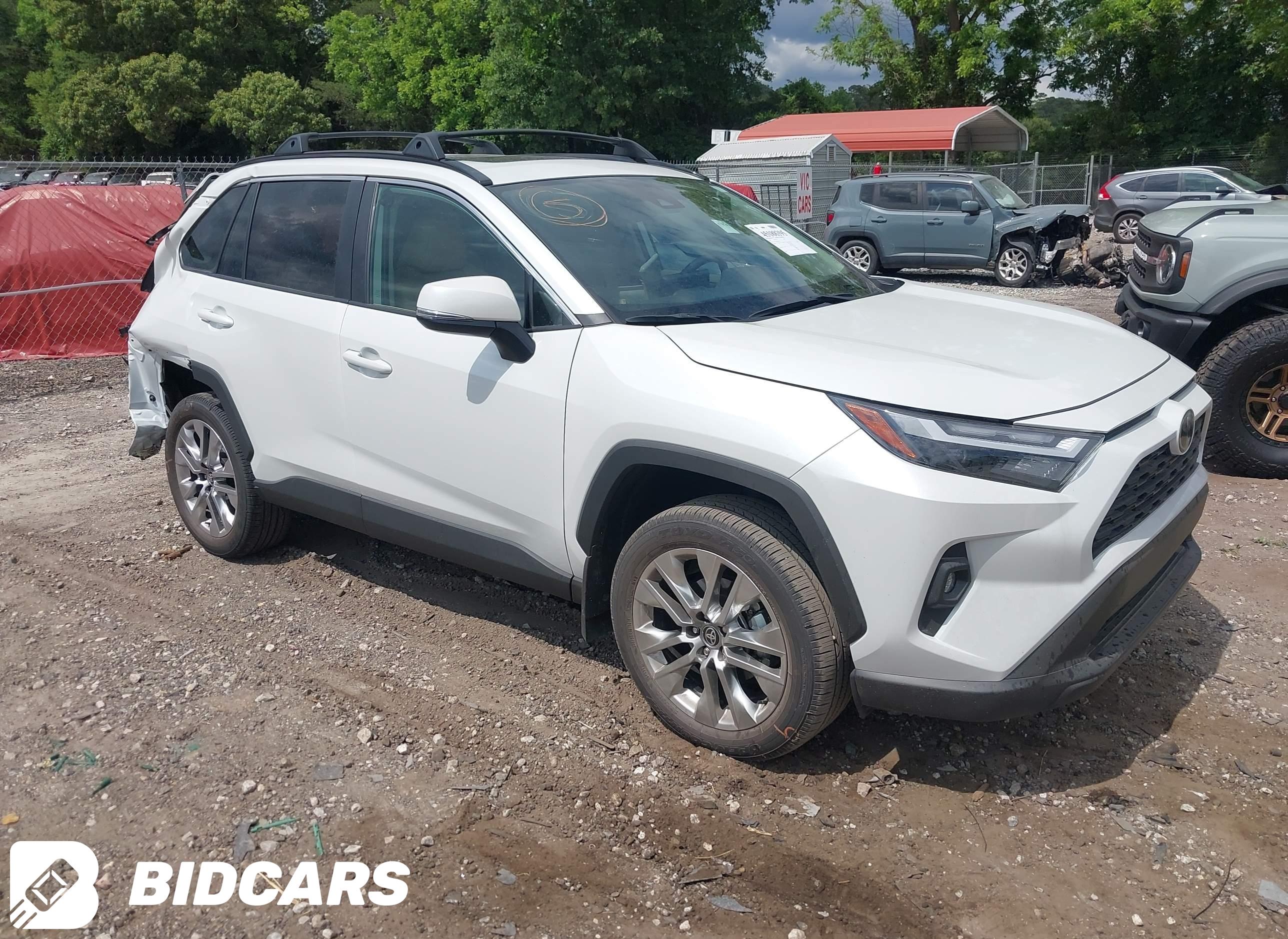2025 Toyota RAV4, Xle Premium