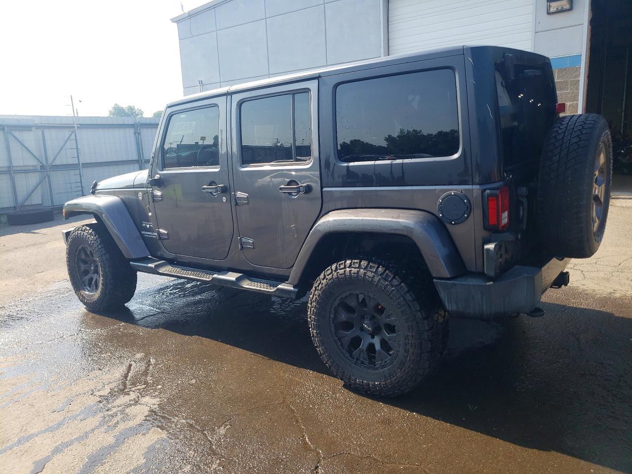 2016 Jeep Wrangler, Sahara