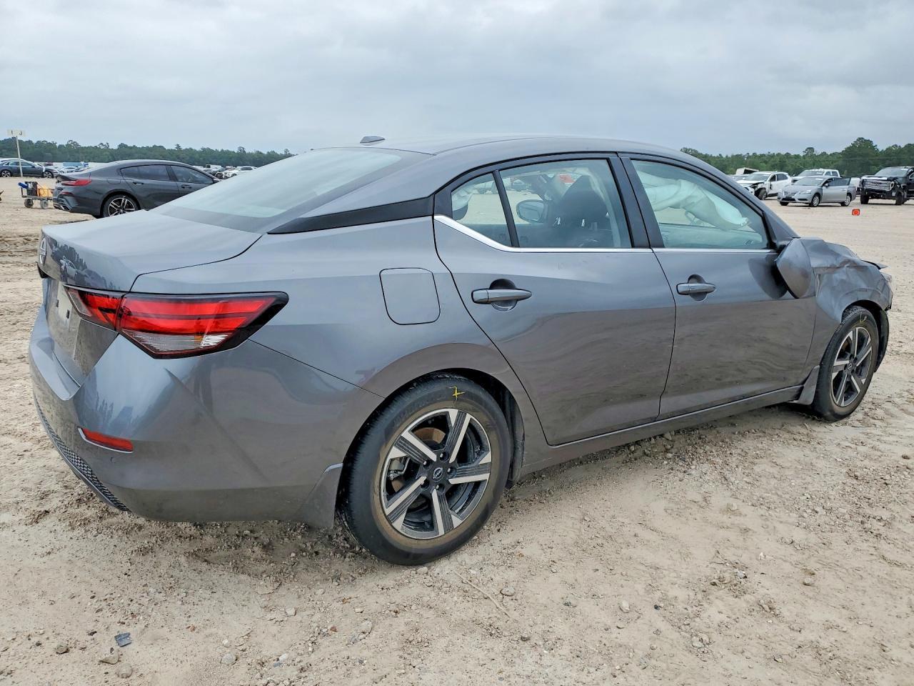 2025 Nissan Sentra, SV