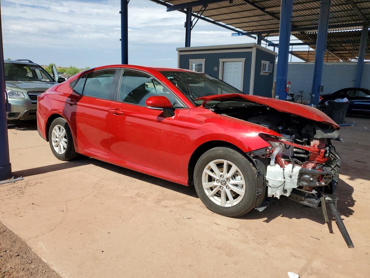 2025 Toyota Camry, LE