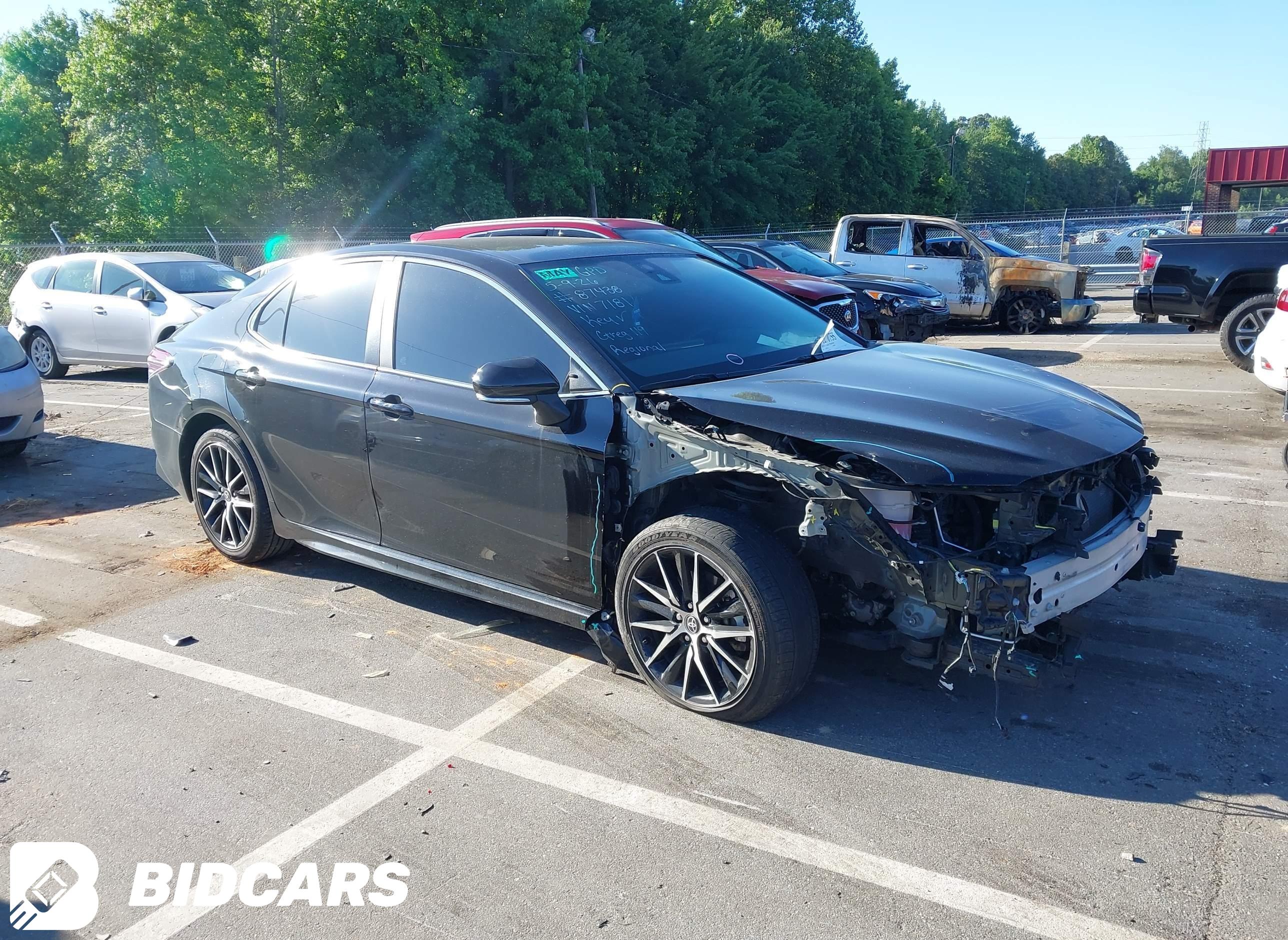 2024 Toyota Camry, SE