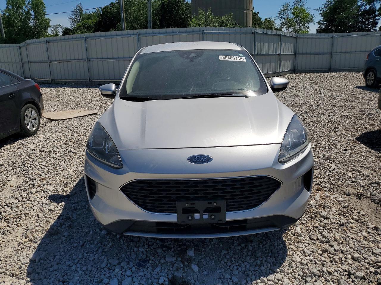 2020 Ford Escape, SE