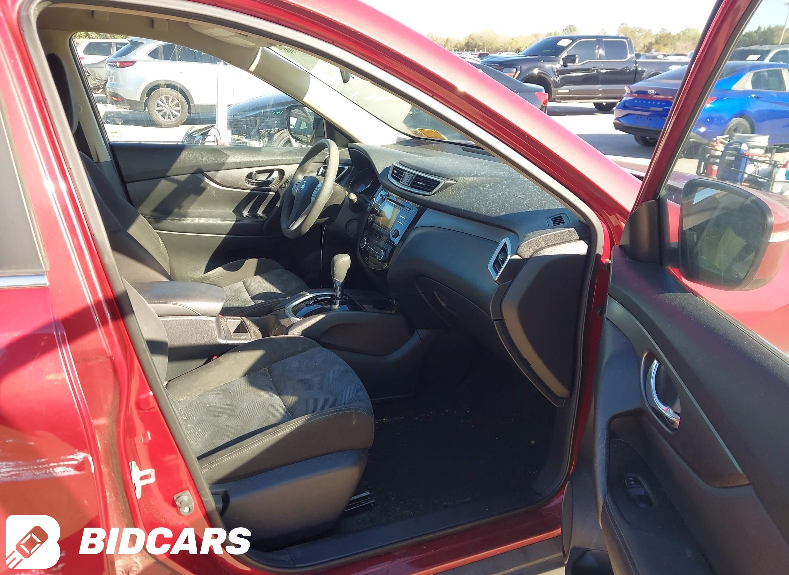 2015 Nissan Rogue, SV