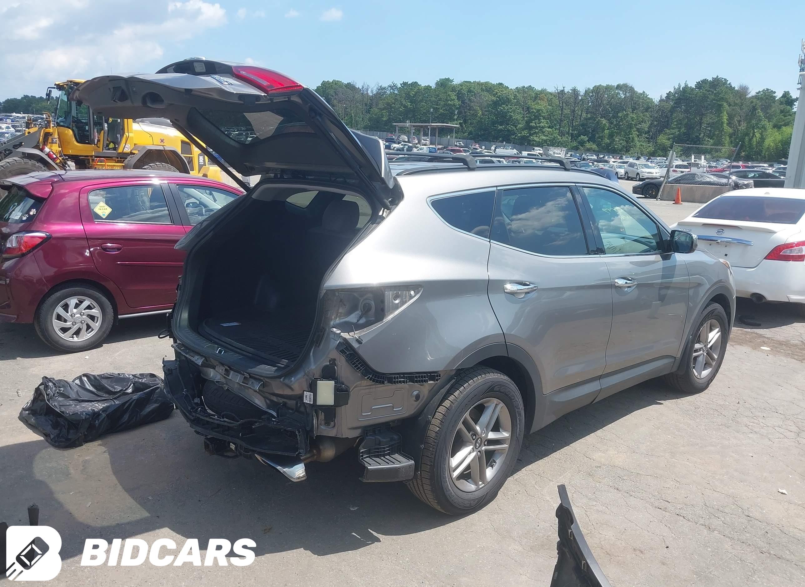 2017 Hyundai Santa Fe, Sport...