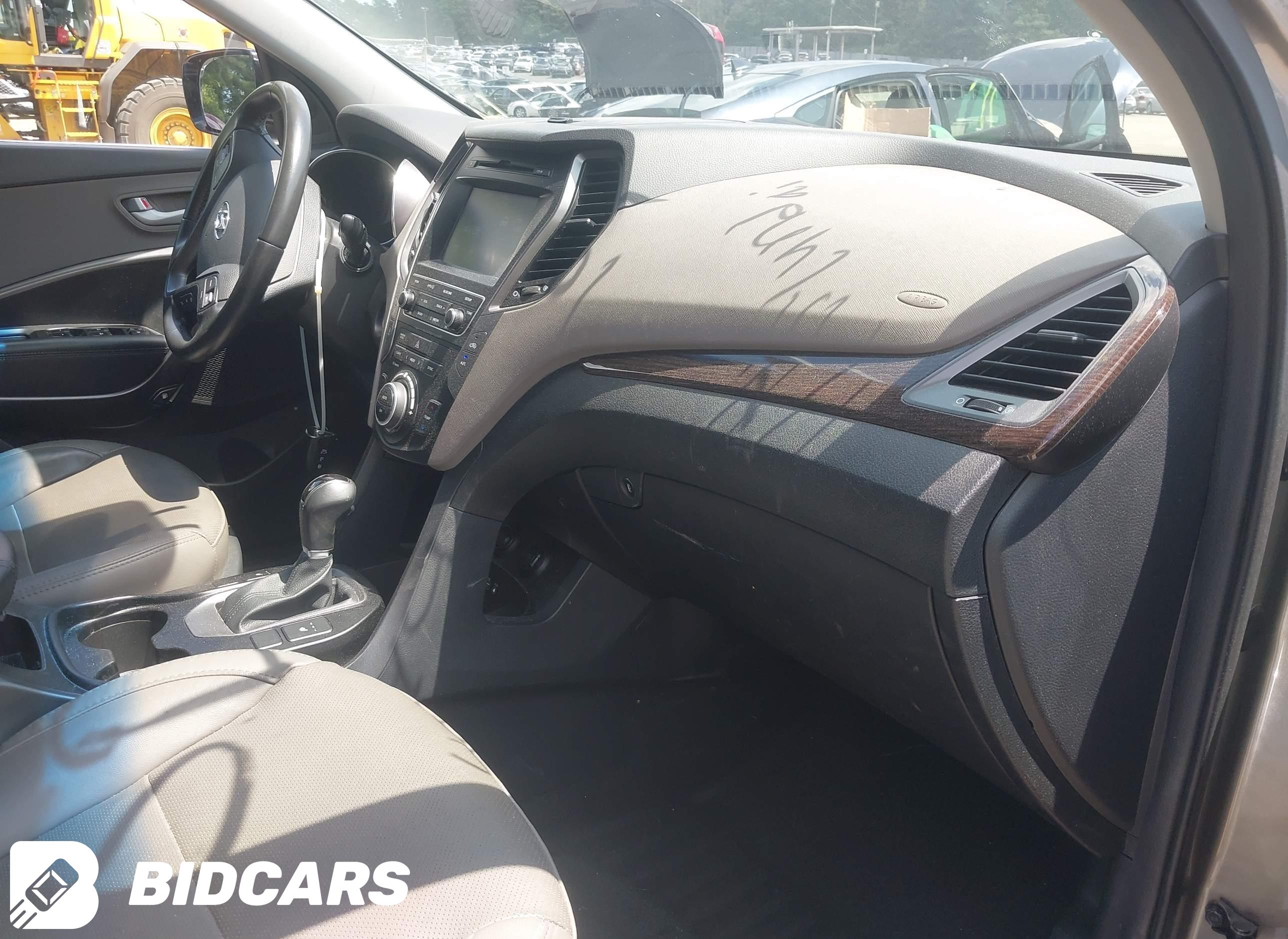 2017 Hyundai Santa Fe, Sport...