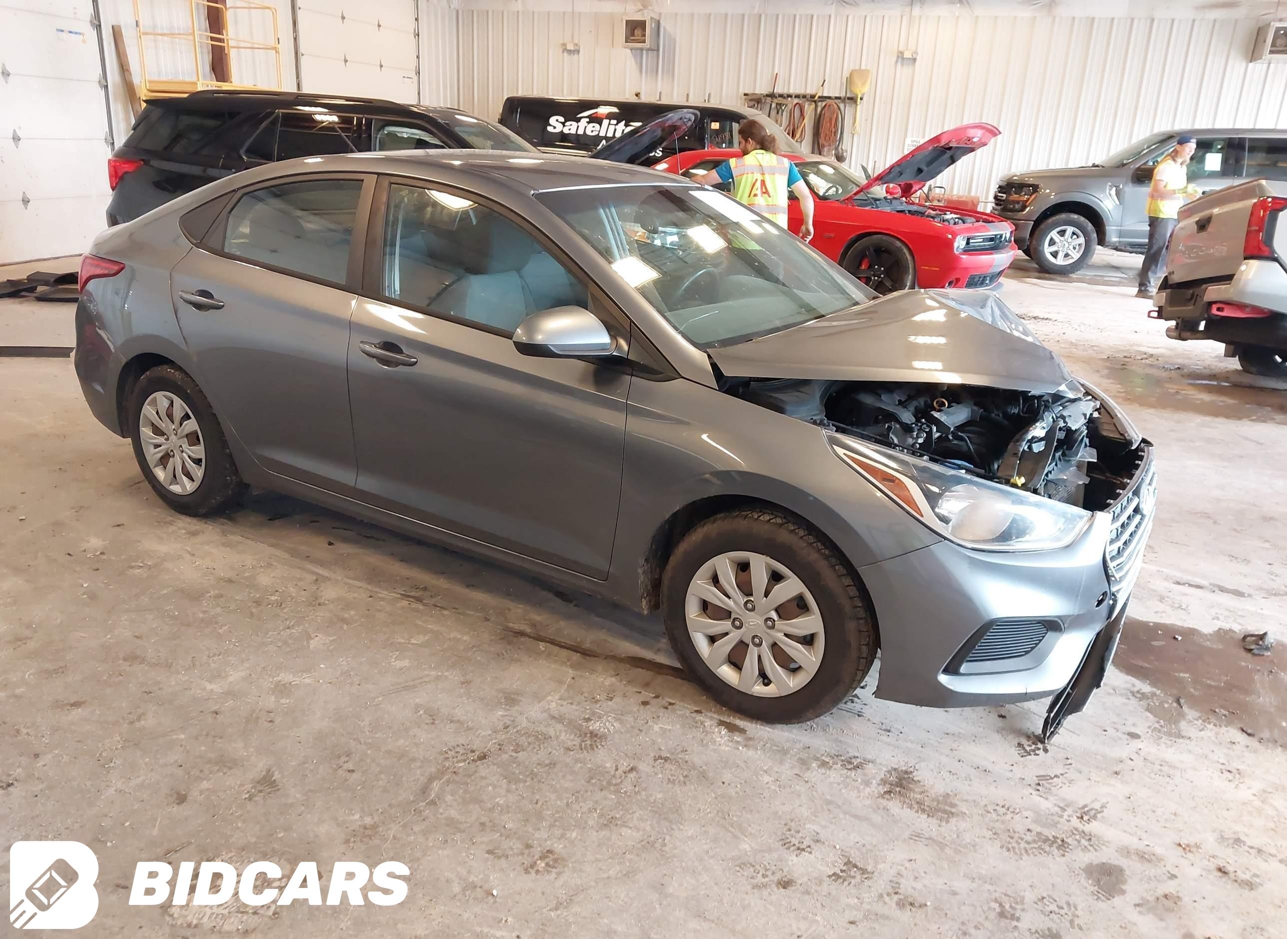 2020 Hyundai Accent, SE