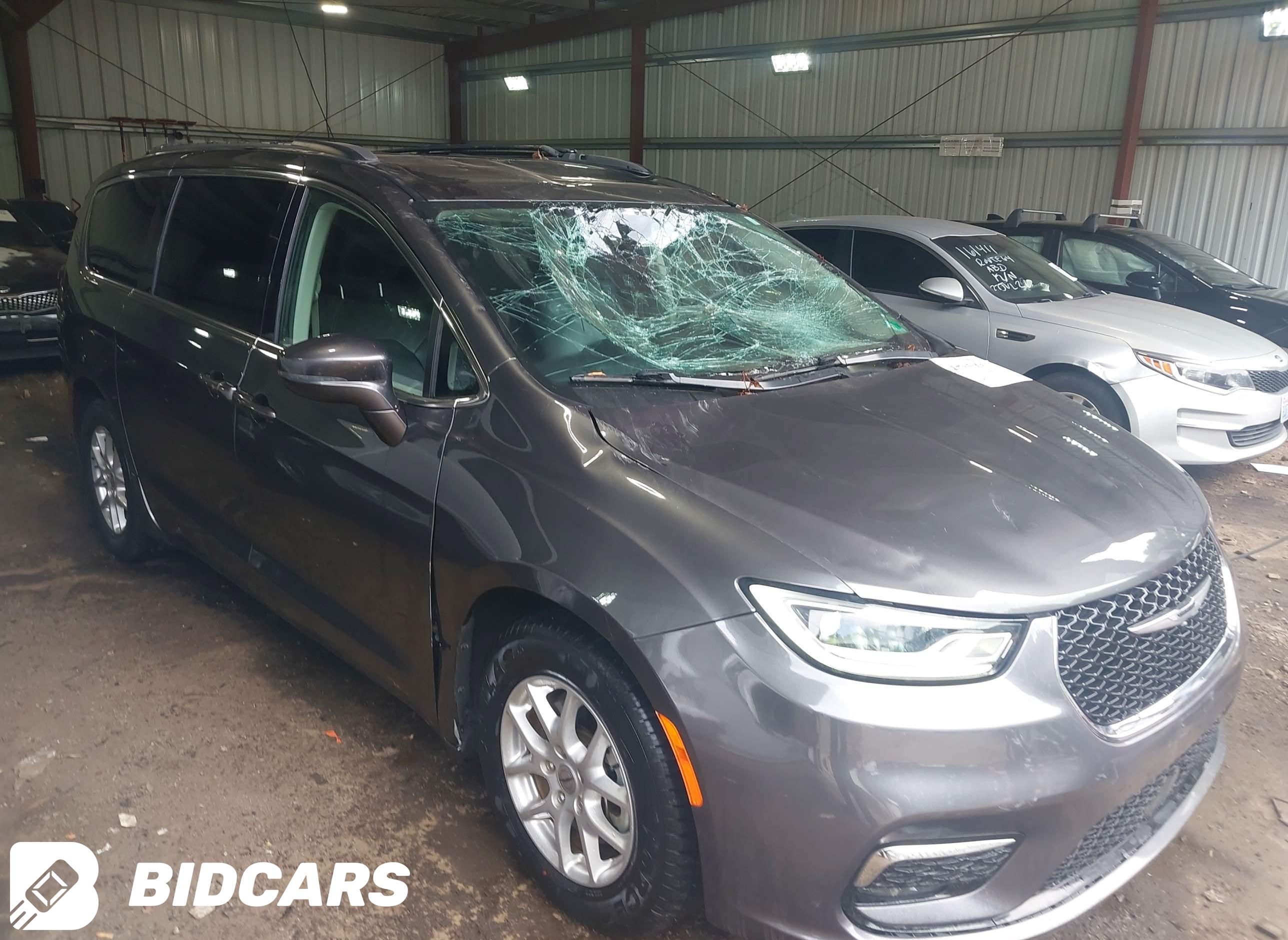 2022 Chrysler Pacifica, Touri...