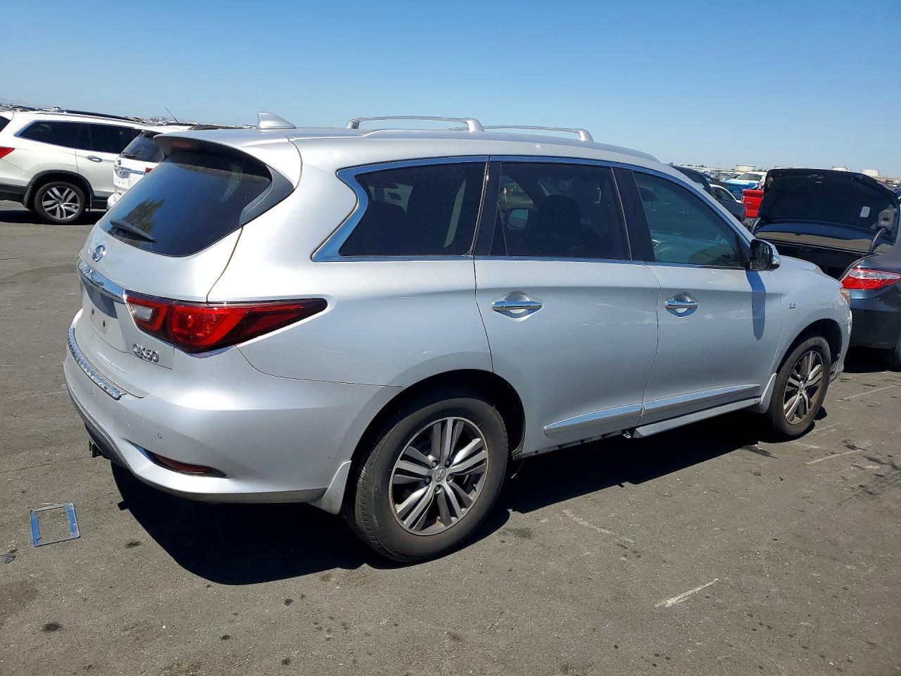 2020 Infiniti QX60, Luxe