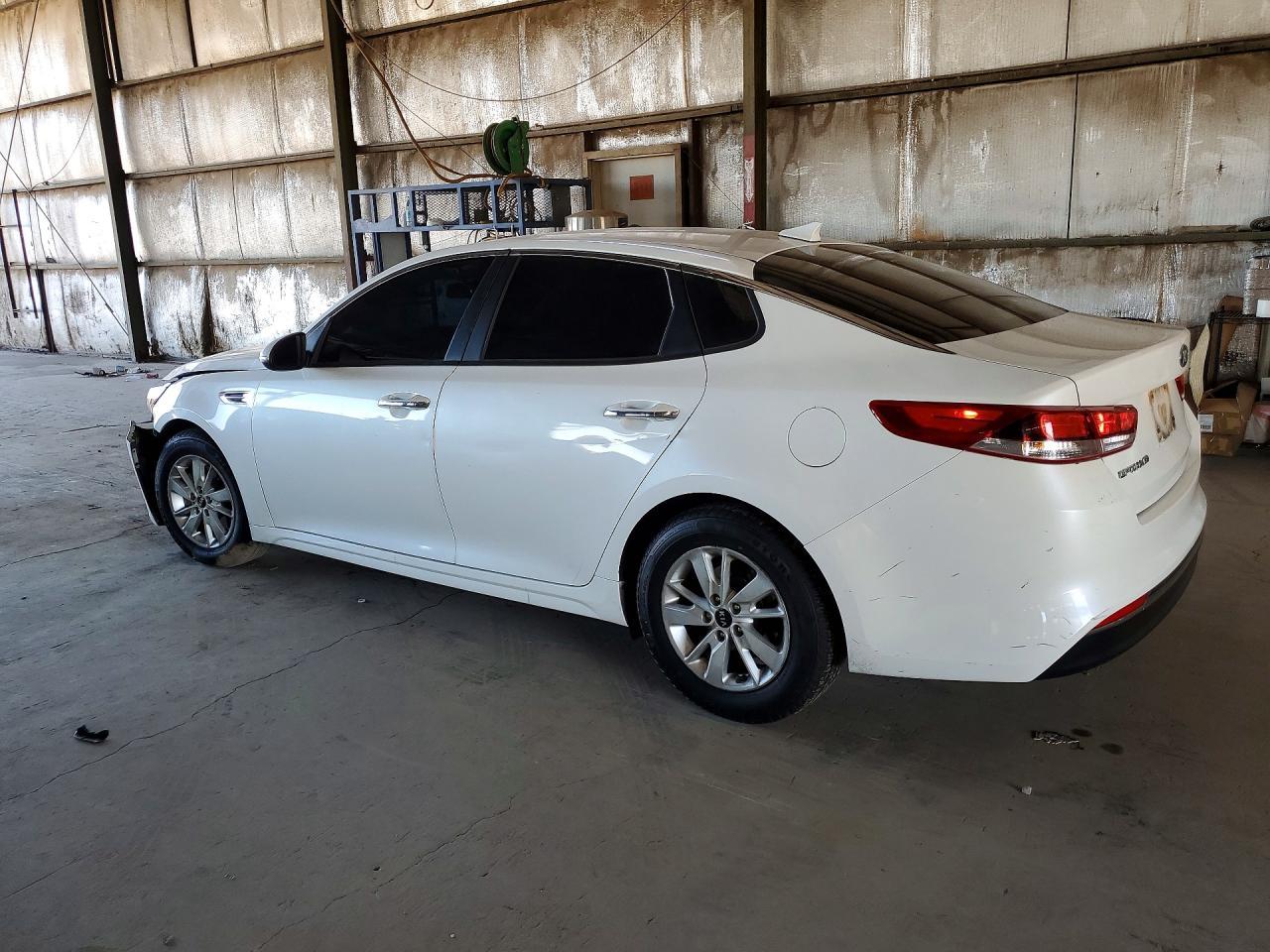 2017 KIA Optima, LX