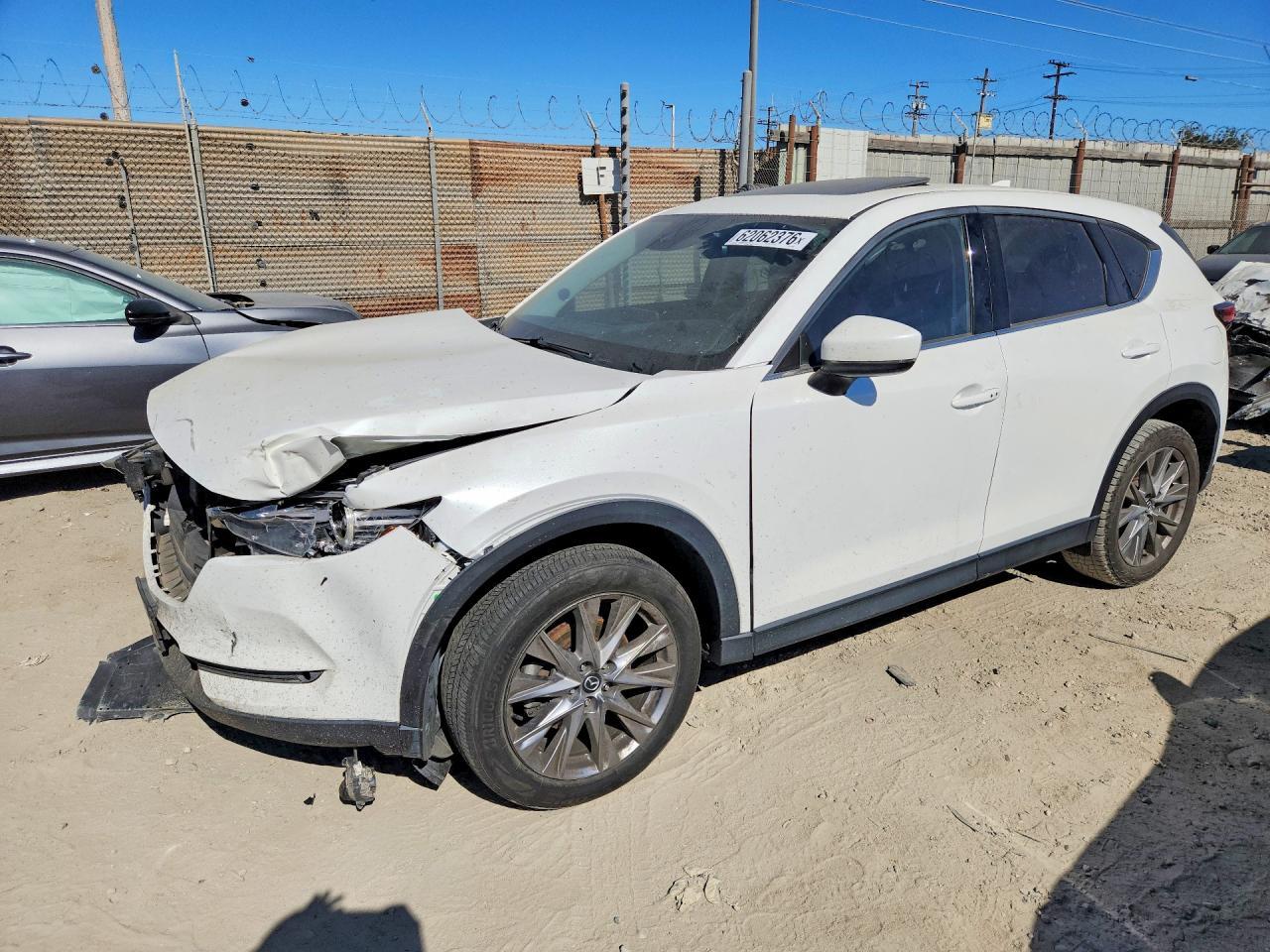 2020 Mazda CX-5, Grand Tourin...