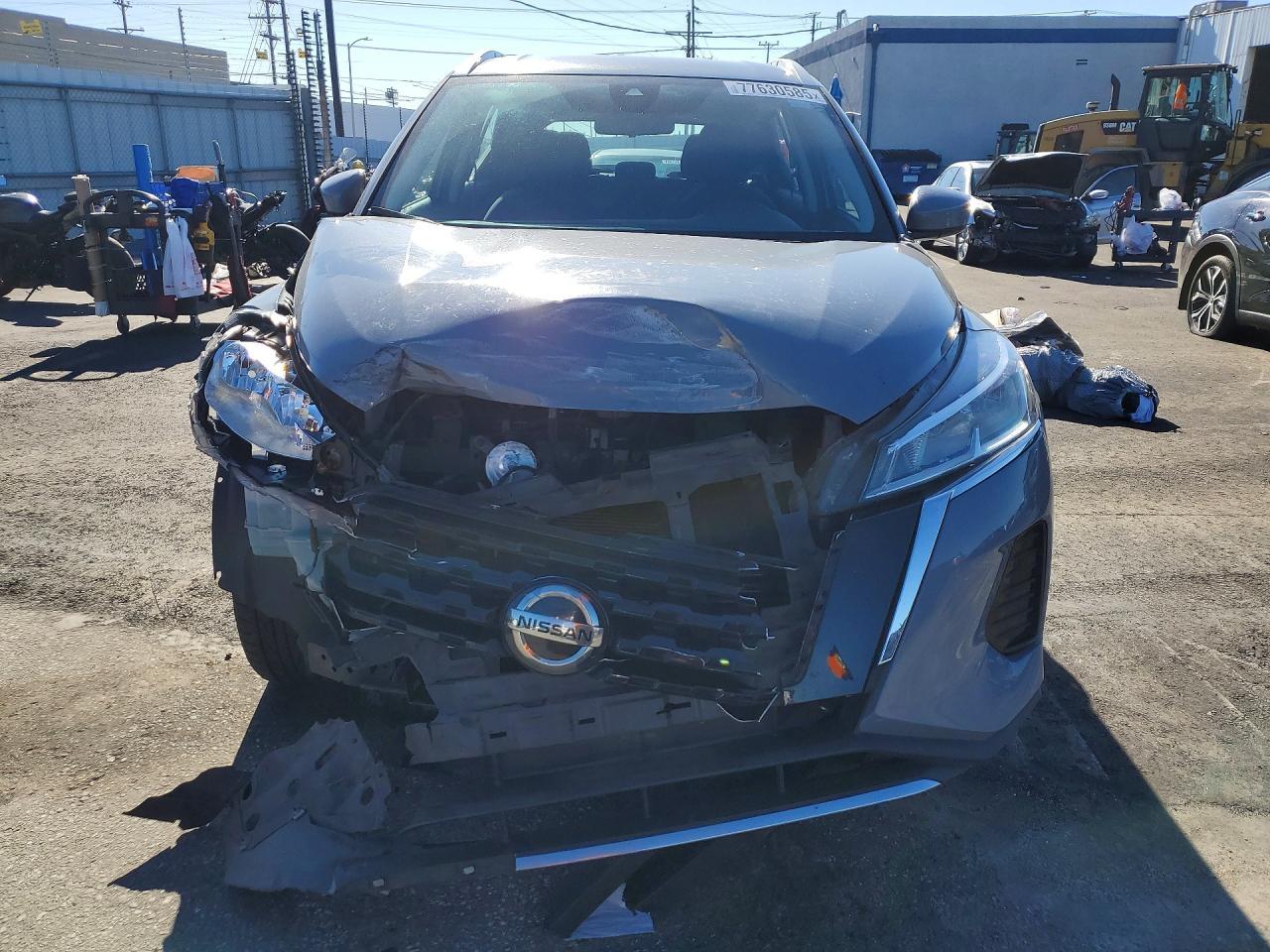 2021 Nissan Kicks, SV