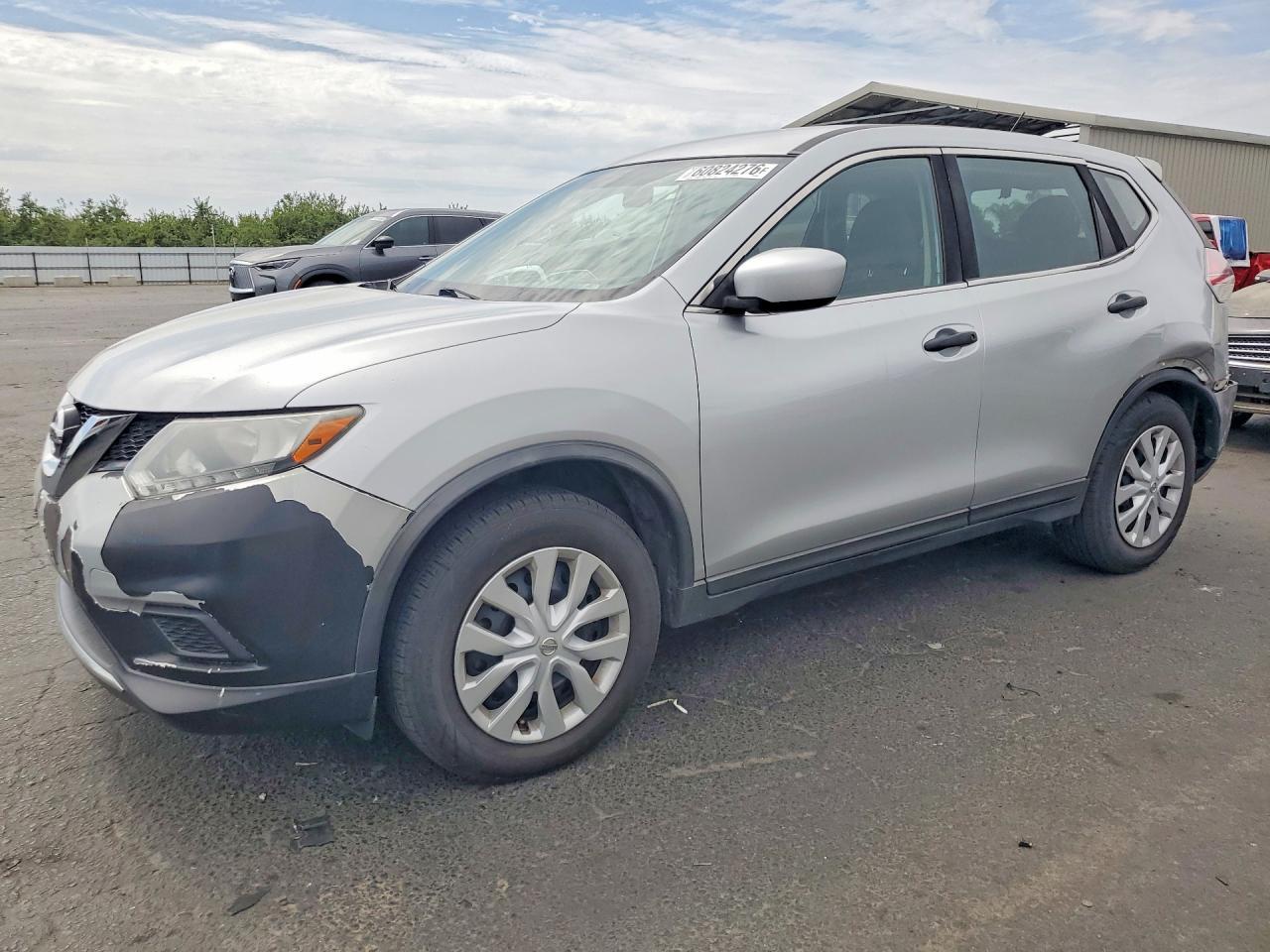 2016 Nissan Rogue, S