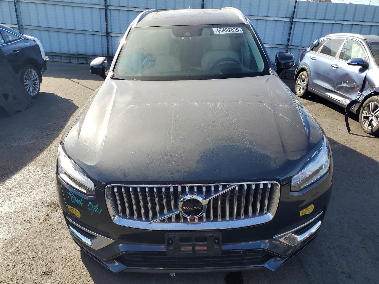 2022 Volvo XC90, T8 Recharge...