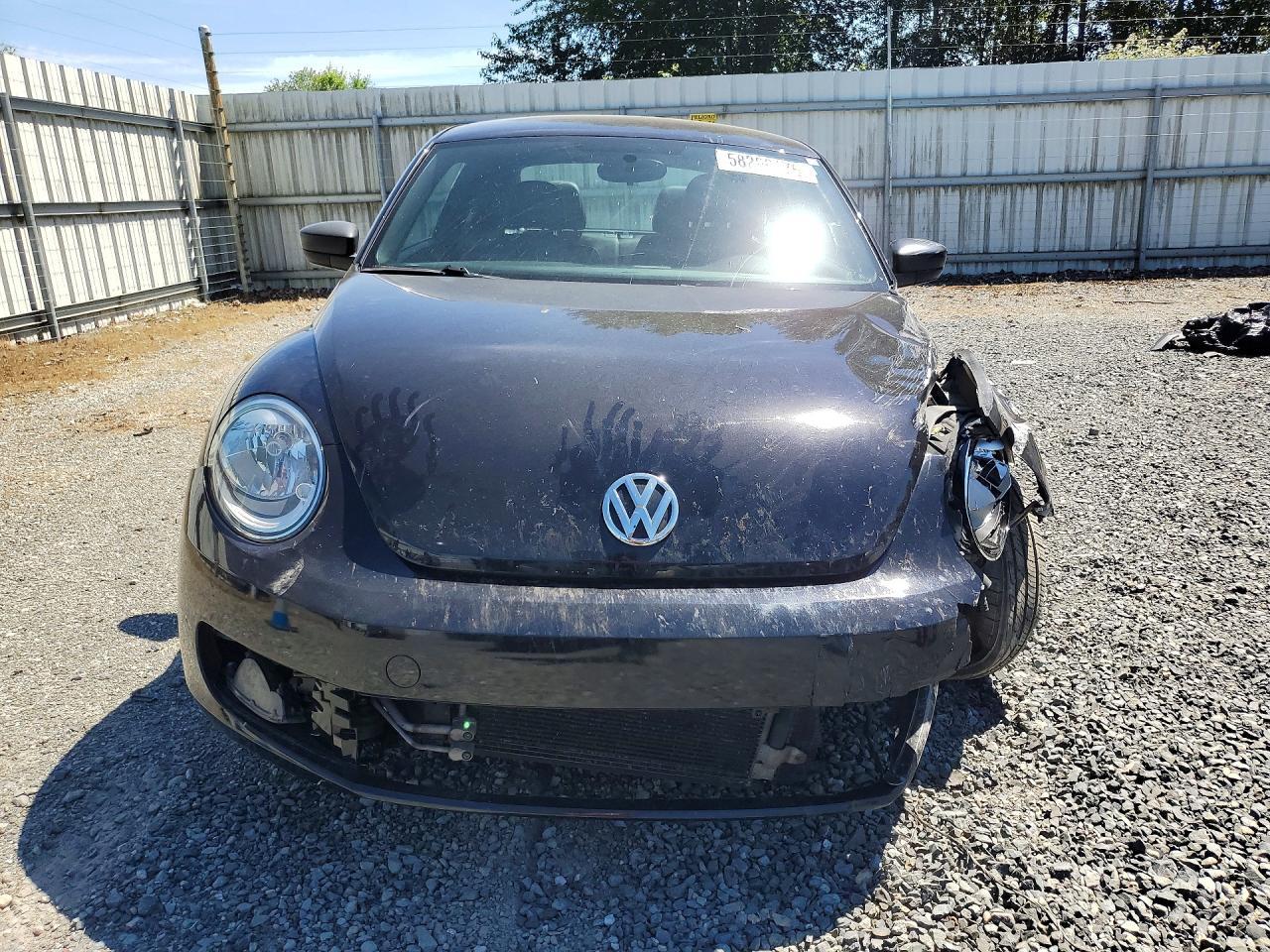 2016 Volkswagen Beetle, 1.8T