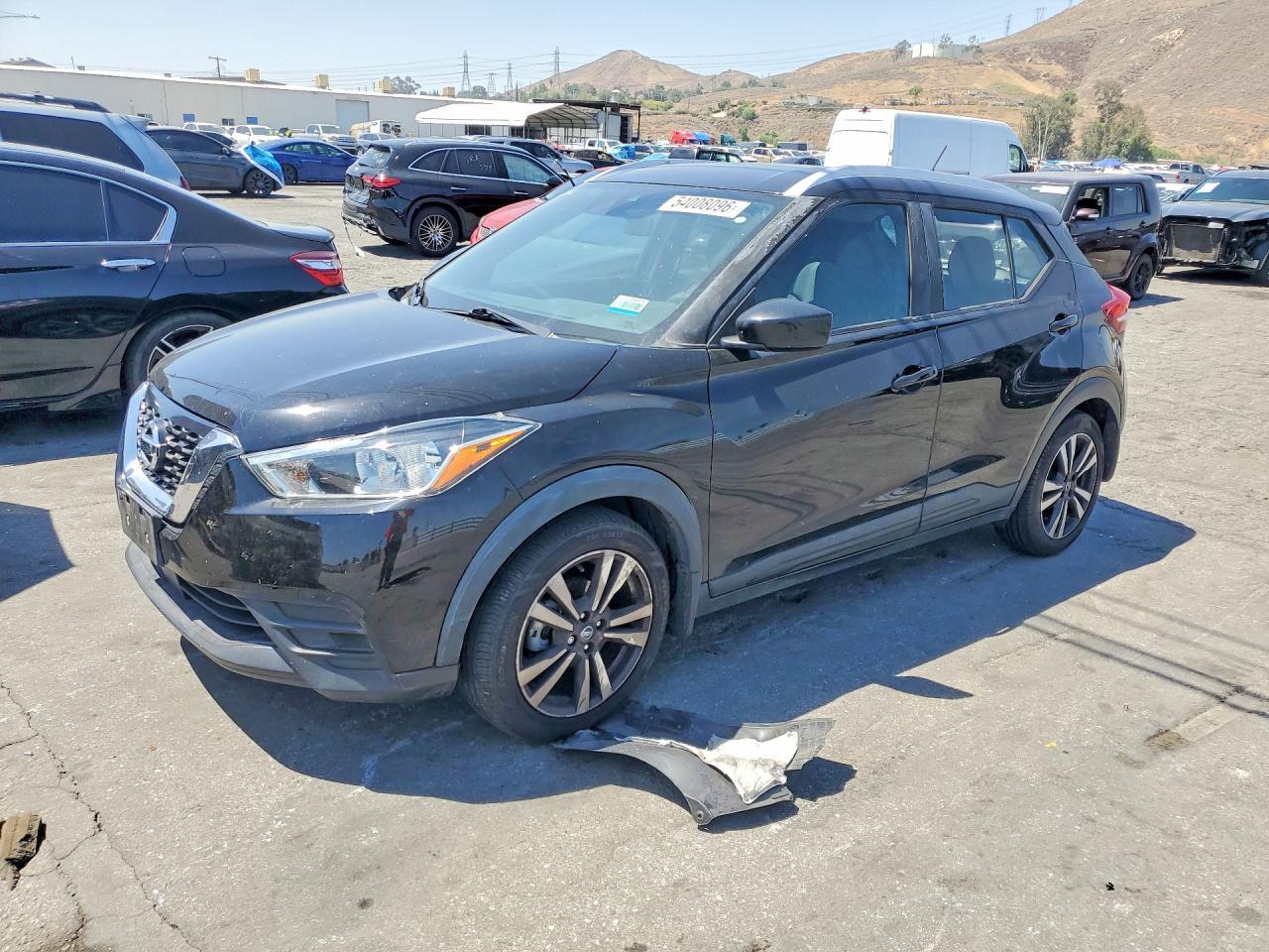 2020 Nissan Kicks, SV