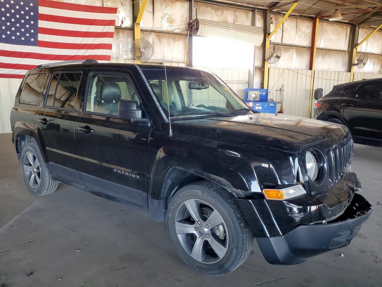 2016 Jeep Patriot, Latitude