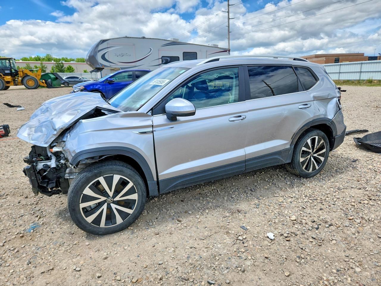 2023 Volkswagen Taos, SE