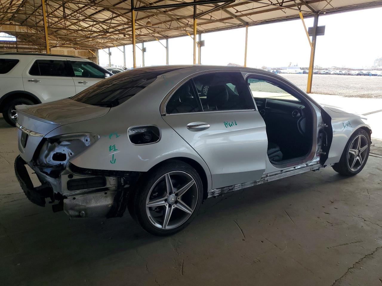 2016 Mercedes-Benz C-Class, 300