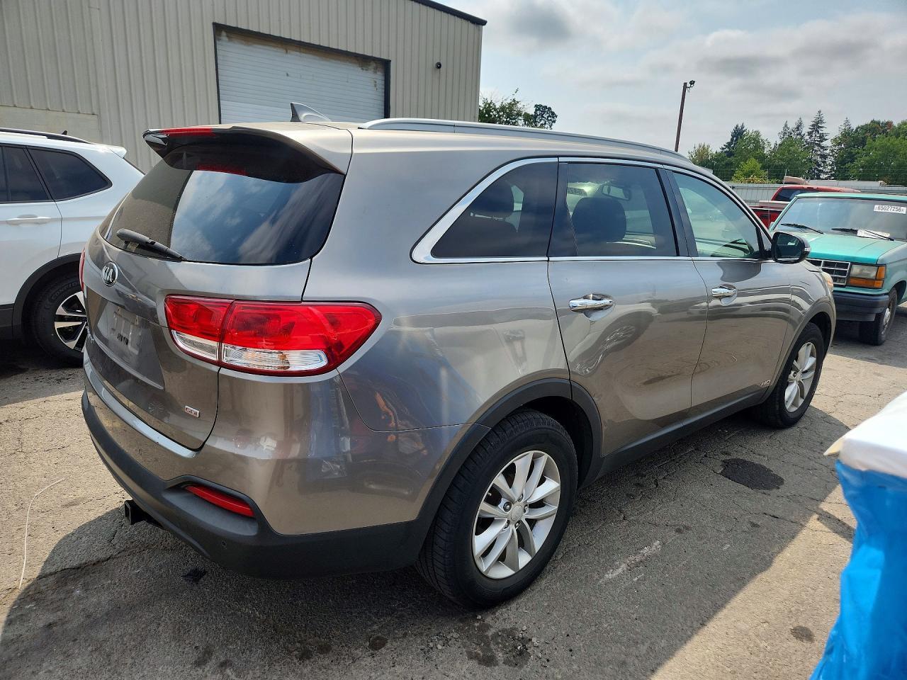 2016 KIA Sorento, LX