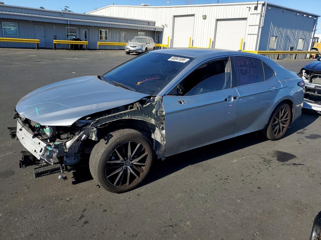 2022 Toyota Camry, SE