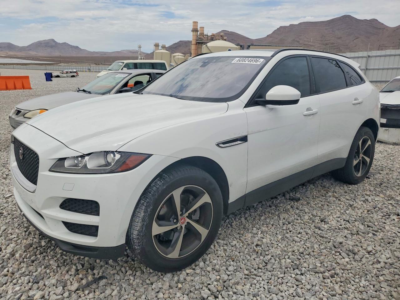 2017 Jaguar F-Pace, Premium