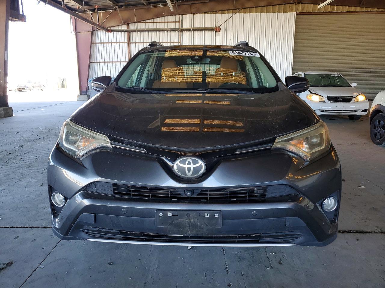 2017 Toyota RAV4, Limited