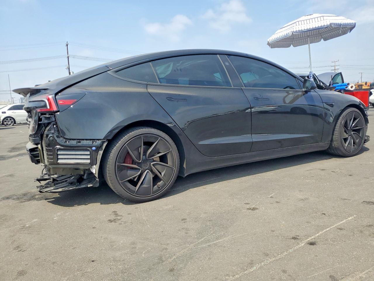 2026 Tesla MODEL 3