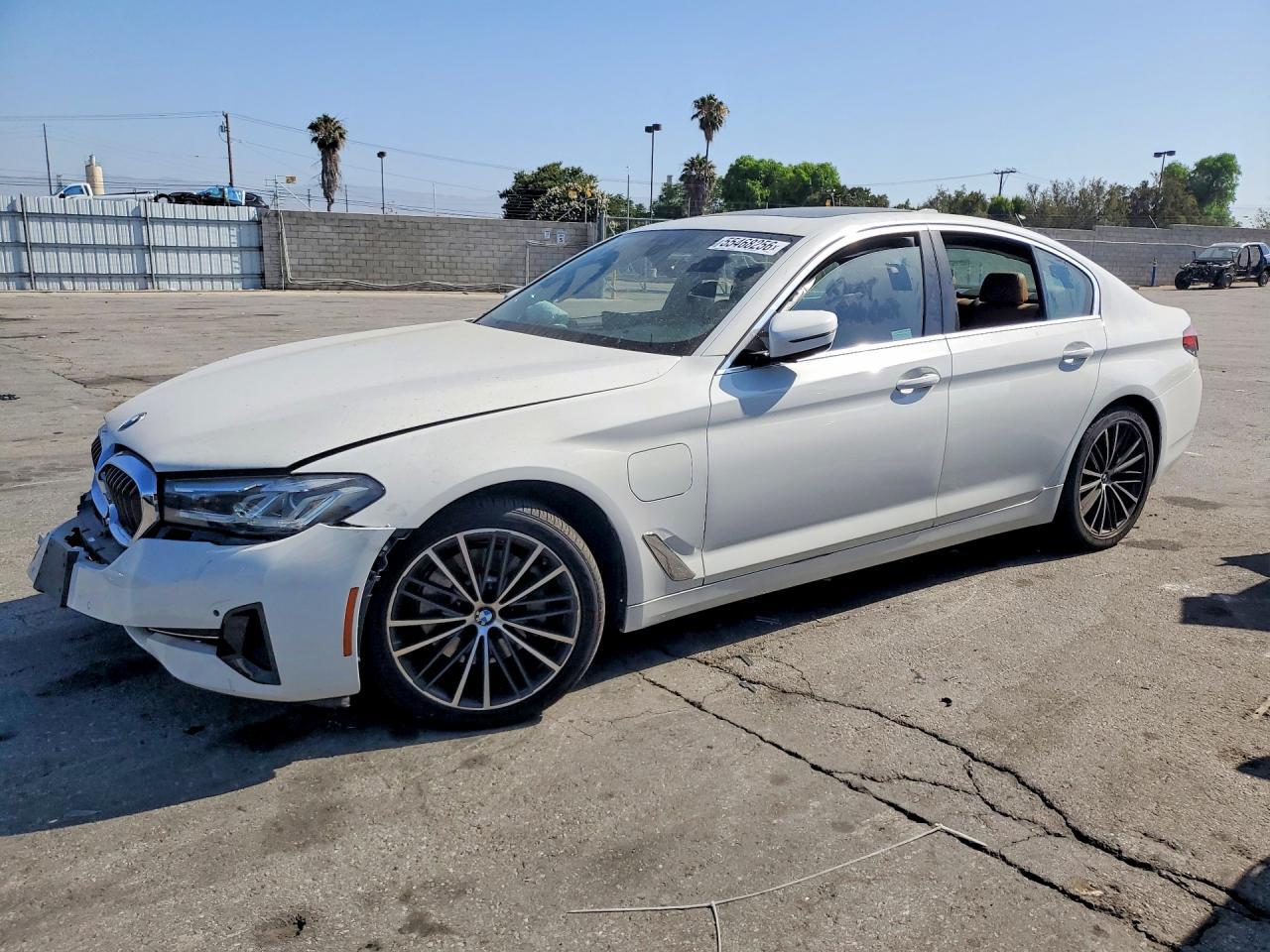 2021 BMW 5 Series, 530E