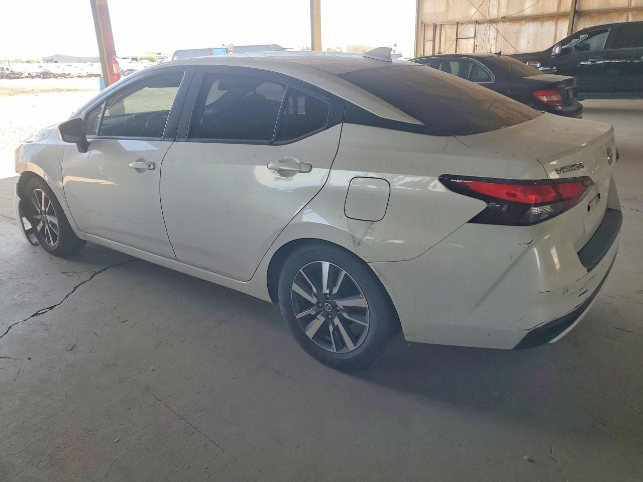2021 Nissan Versa, SV