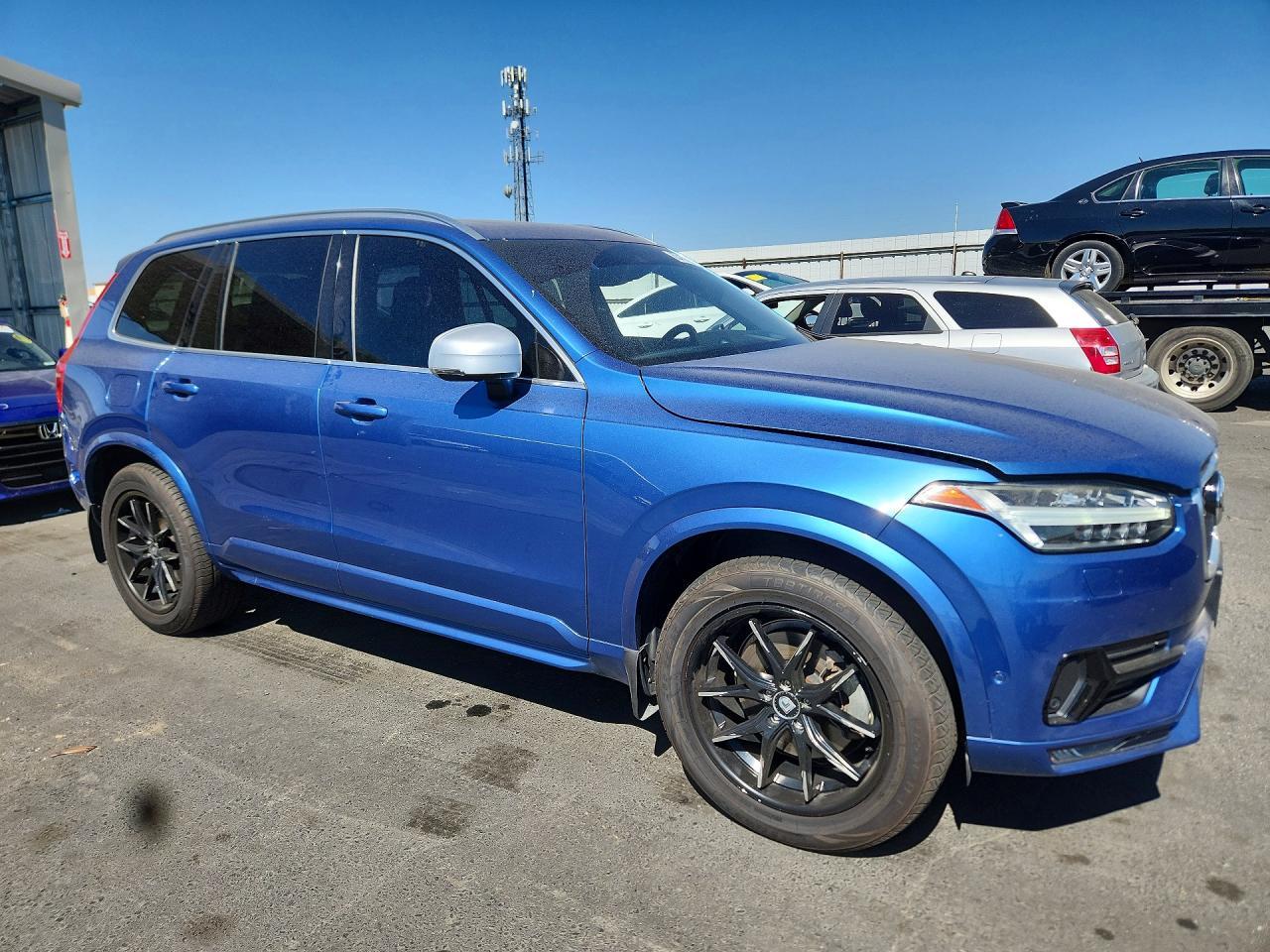 2016 Volvo XC90, T6