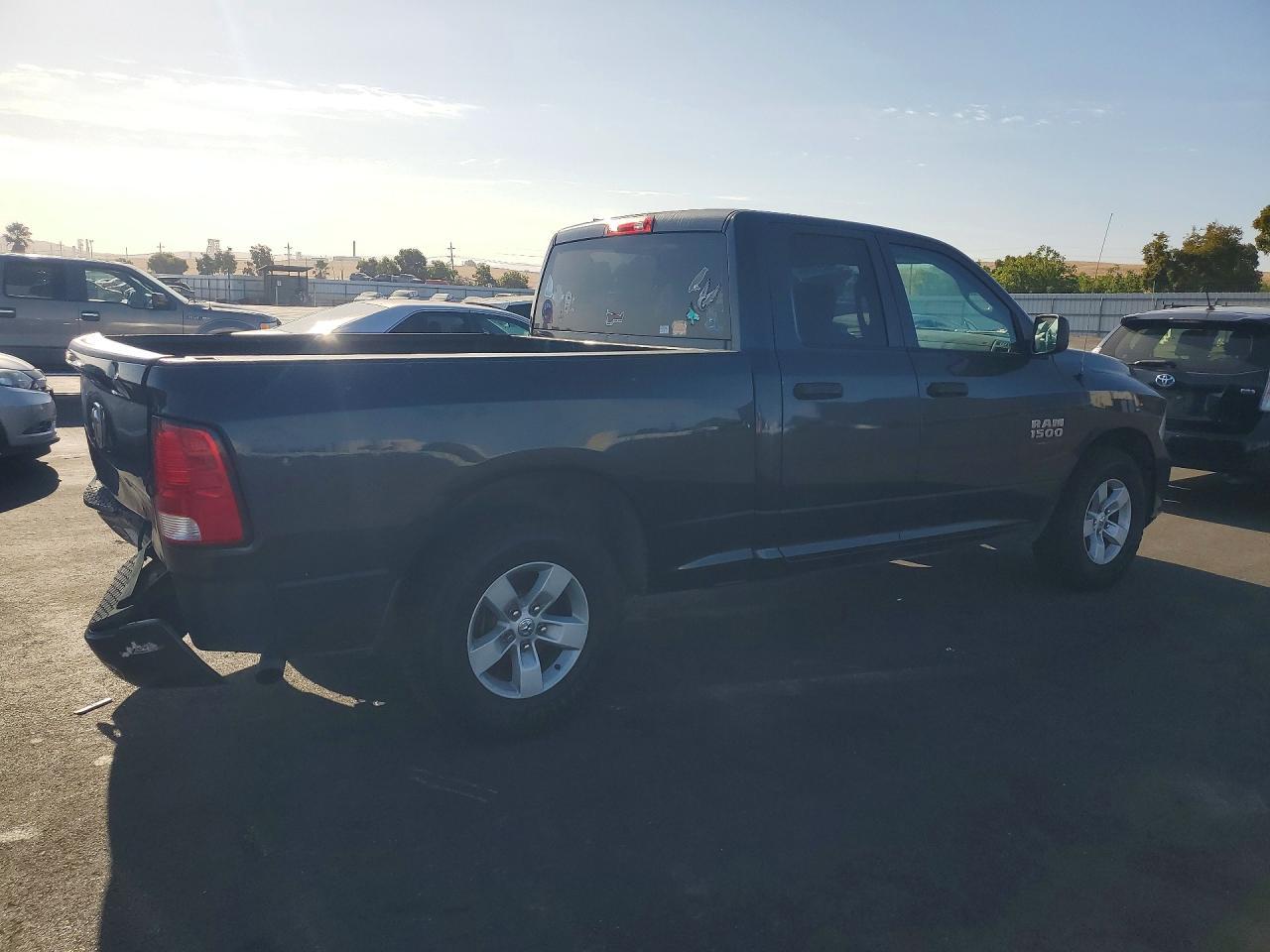 2017 RAM 1500, ST