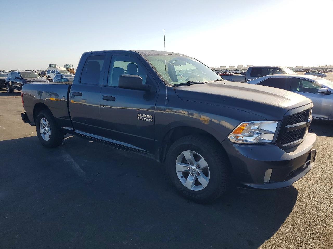 2017 RAM 1500, ST