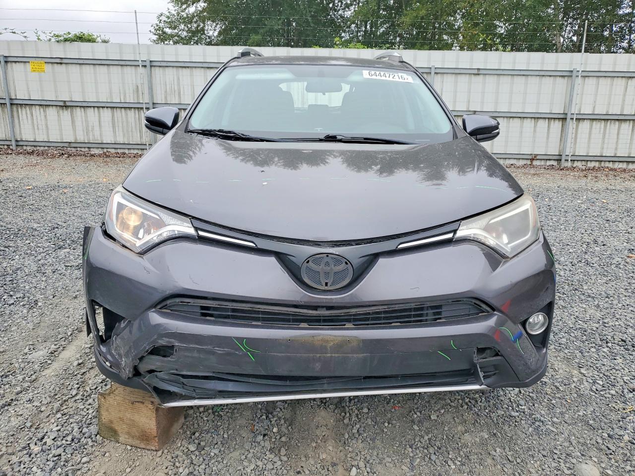 2016 Toyota RAV4, Xle
