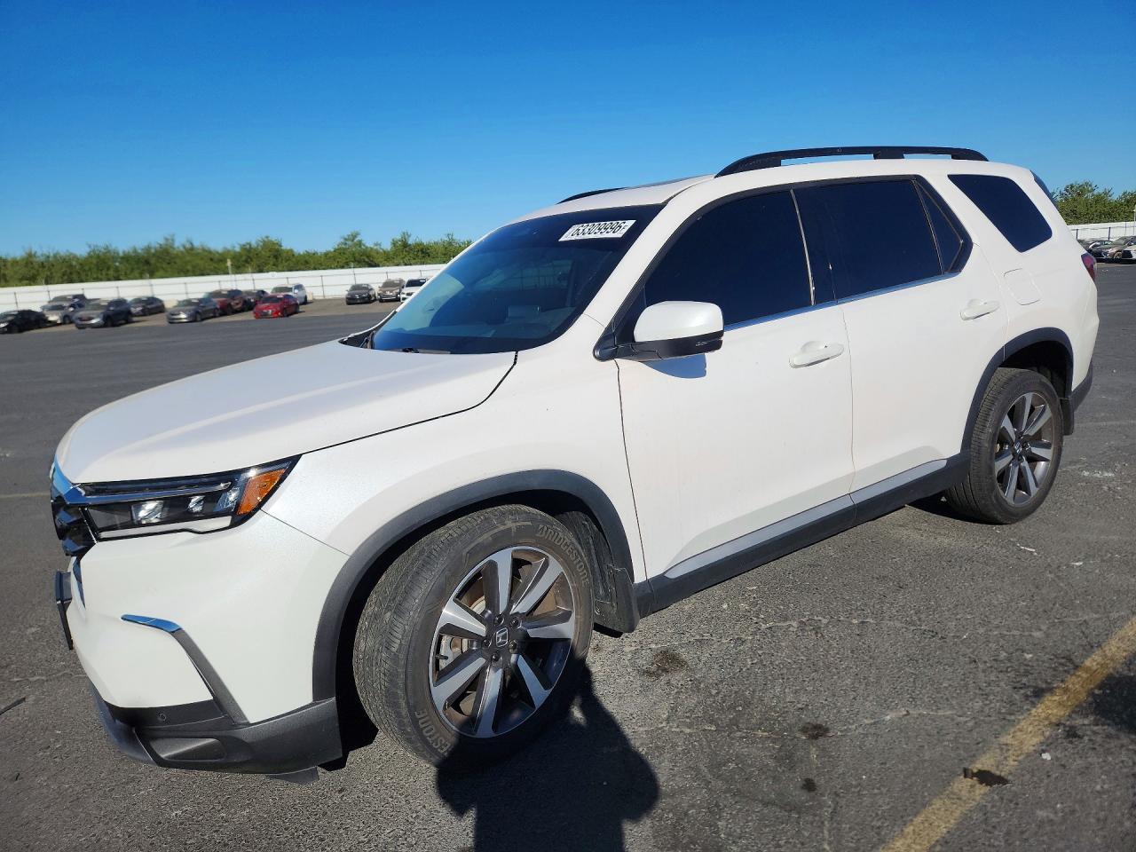 2023 Honda Pilot, Elite