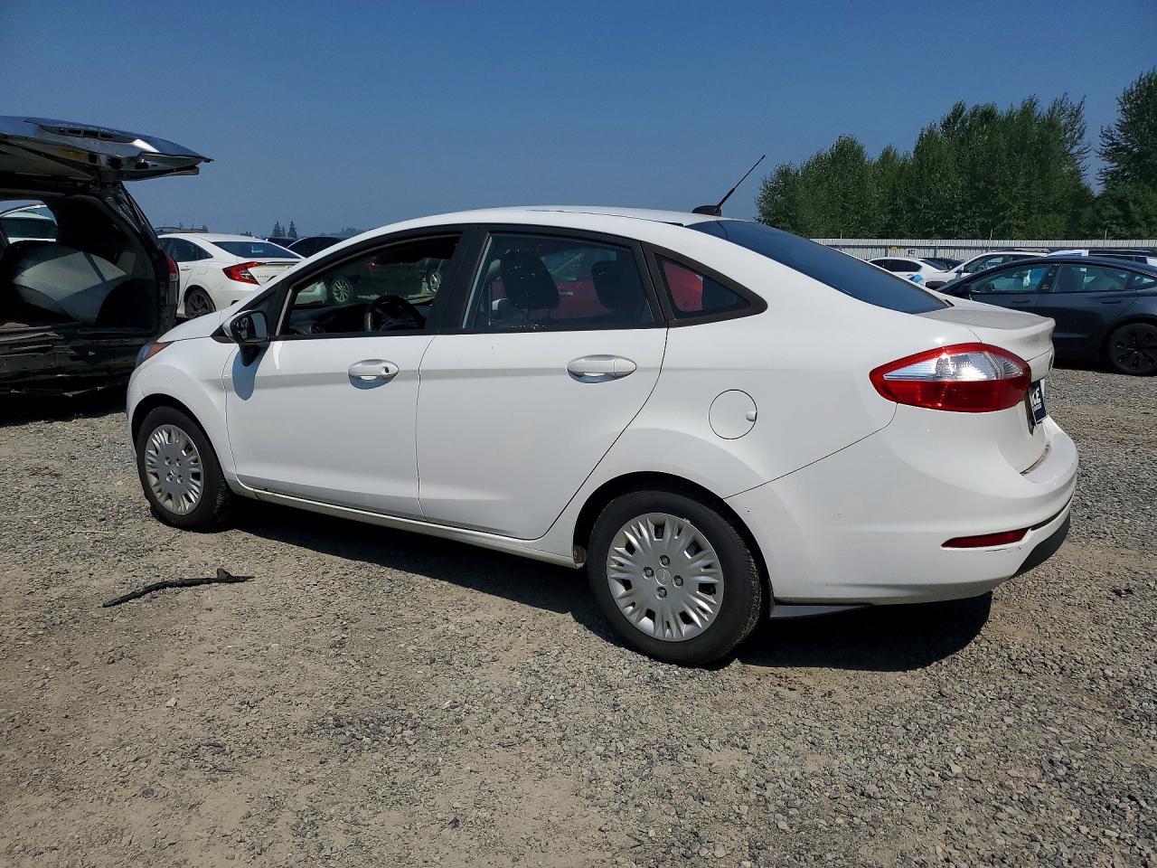 2015 Ford Fiesta, S