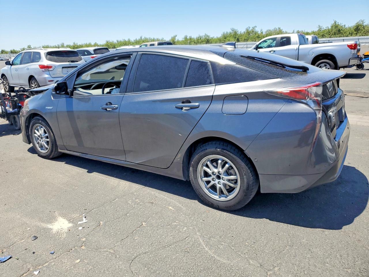 2016 Toyota Prius, Four